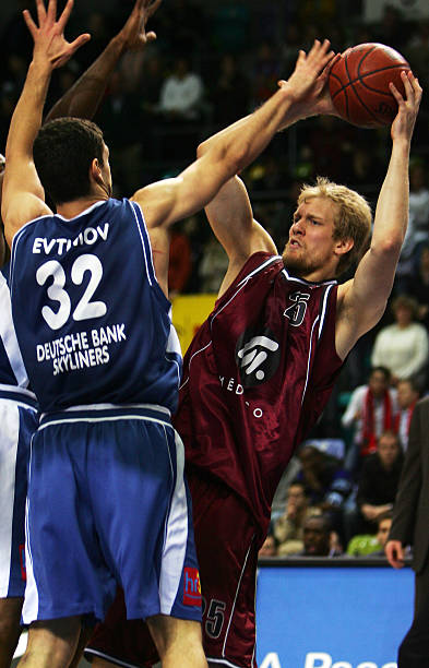 换阵容的重 换阵容的重